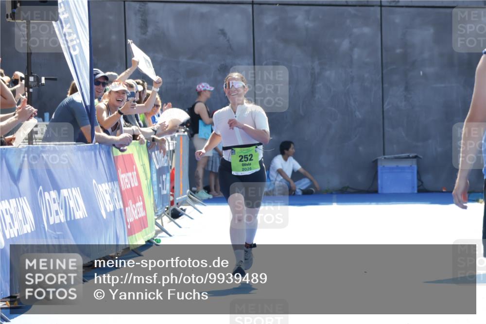 09.08.2026 - GEWOBA Citytriathlon Bremen Yannick Fuchs http://msf.ph/oto/9939489 09.08.2026 15:32:30 Ziel 368 meine-sportfotos.de