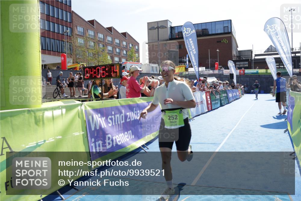 09.08.2026 - GEWOBA Citytriathlon Bremen Yannick Fuchs http://msf.ph/oto/9939521 09.08.2026 15:32:37 Ziel 252 meine-sportfotos.de