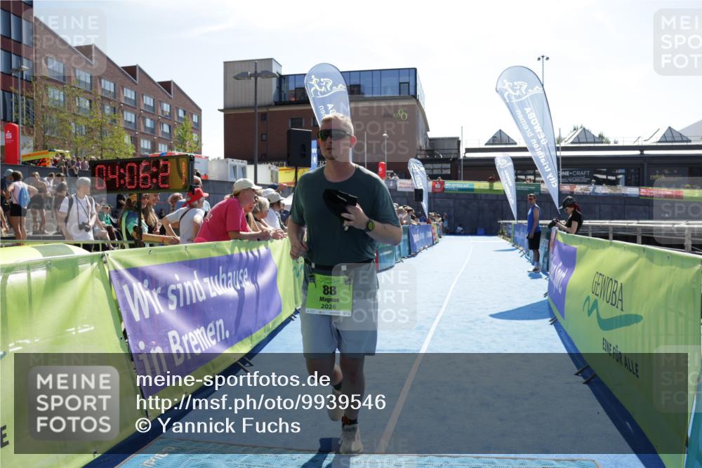 09.08.2026 - GEWOBA Citytriathlon Bremen Yannick Fuchs http://msf.ph/oto/9939546 09.08.2026 15:32:45 Ziel 88 meine-sportfotos.de