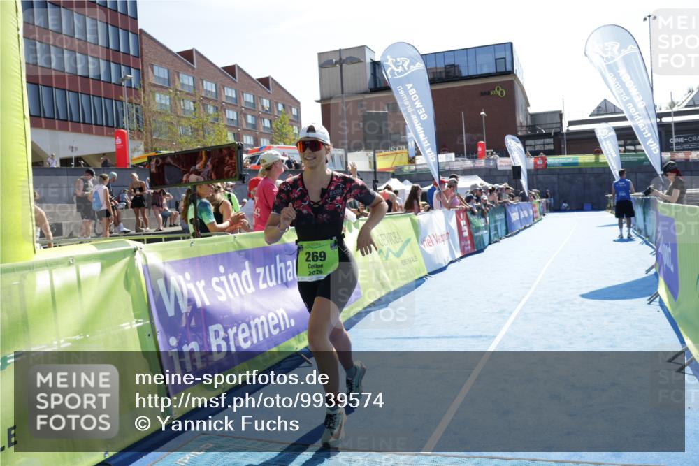 09.08.2026 - GEWOBA Citytriathlon Bremen Yannick Fuchs http://msf.ph/oto/9939574 09.08.2026 15:33:01 Ziel 269 meine-sportfotos.de
