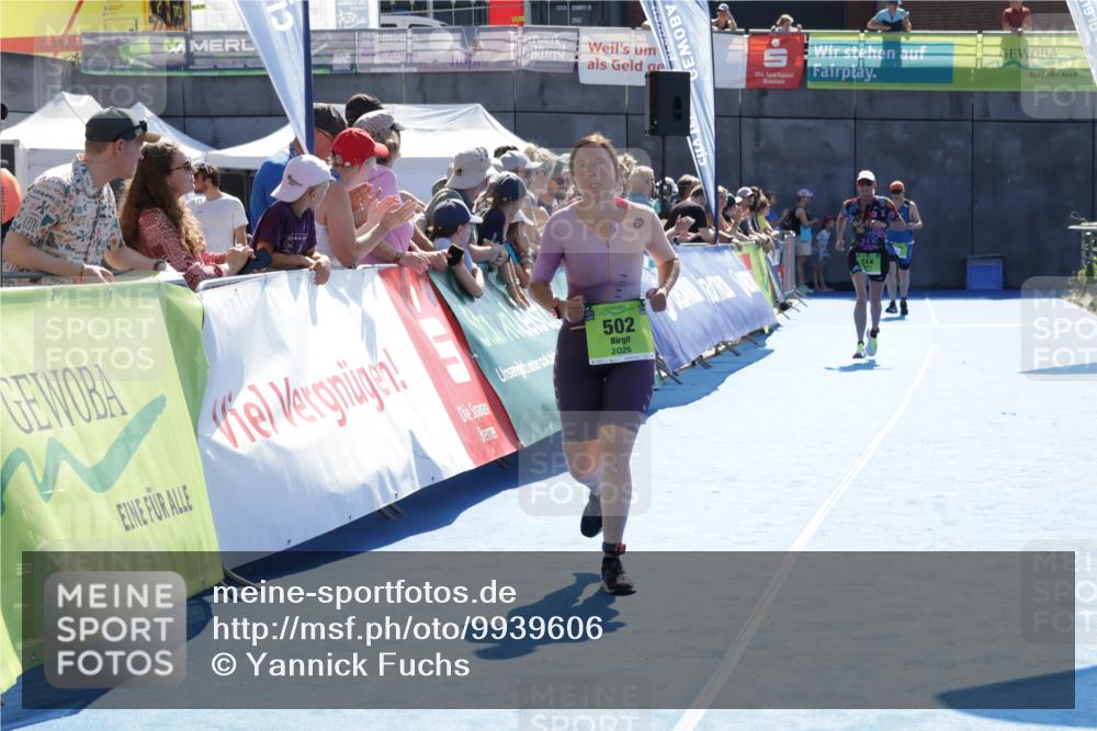 09.08.2026 - GEWOBA Citytriathlon Bremen Yannick Fuchs http://msf.ph/oto/9939606 09.08.2026 15:33:19 Ziel 380, 502 meine-sportfotos.de