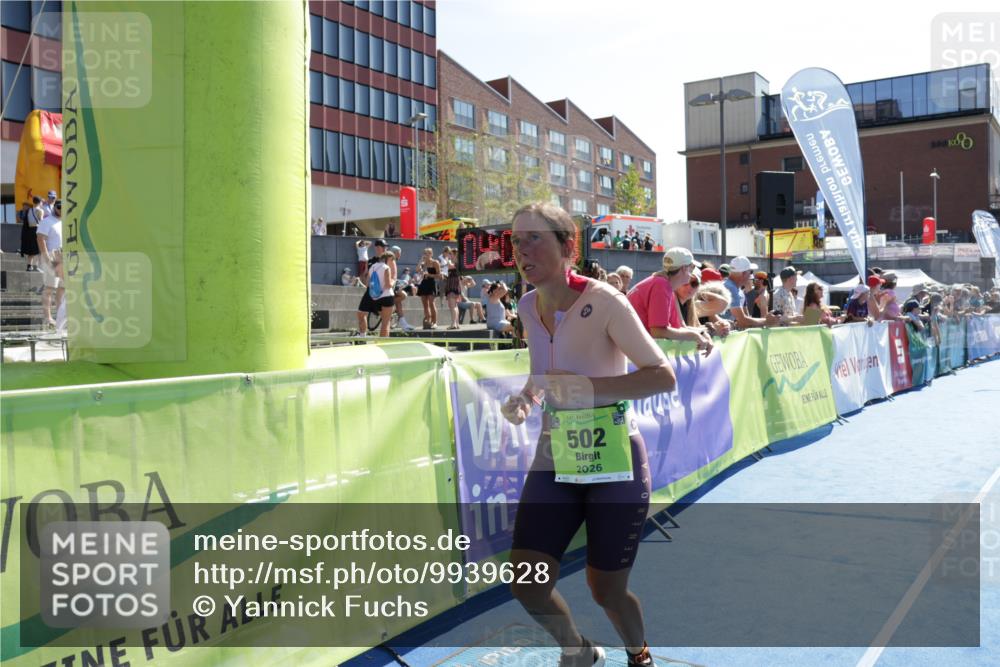 09.08.2026 - GEWOBA Citytriathlon Bremen Yannick Fuchs http://msf.ph/oto/9939628 09.08.2026 15:33:22 Ziel 502, 514 meine-sportfotos.de