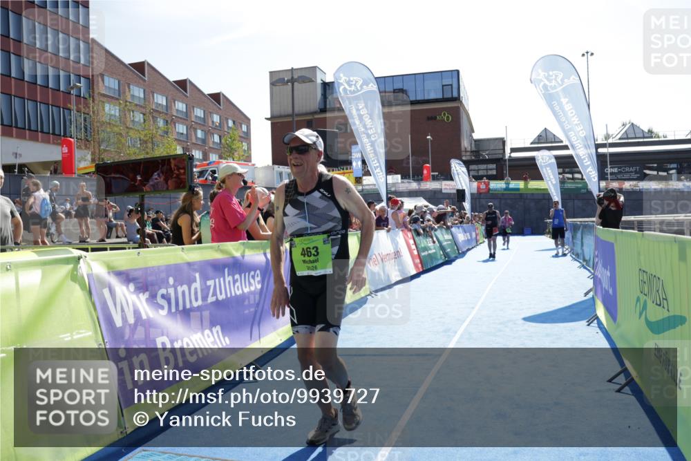 09.08.2026 - GEWOBA Citytriathlon Bremen Yannick Fuchs http://msf.ph/oto/9939727 09.08.2026 15:33:41 Ziel 463, 467 meine-sportfotos.de