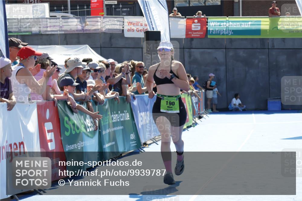 09.08.2026 - GEWOBA Citytriathlon Bremen Yannick Fuchs http://msf.ph/oto/9939787 09.08.2026 15:33:58 Ziel 190 meine-sportfotos.de