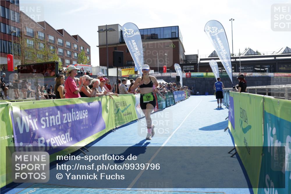 09.08.2026 - GEWOBA Citytriathlon Bremen Yannick Fuchs http://msf.ph/oto/9939796 09.08.2026 15:34:00 Ziel 190 meine-sportfotos.de