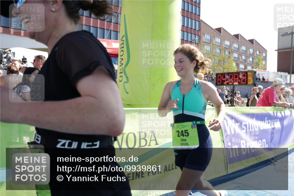 09.08.2026 - GEWOBA Citytriathlon Bremen Yannick Fuchs http://msf.ph/oto/9939861 09.08.2026 15:34:26 Ziel 245, 486 meine-sportfotos.de