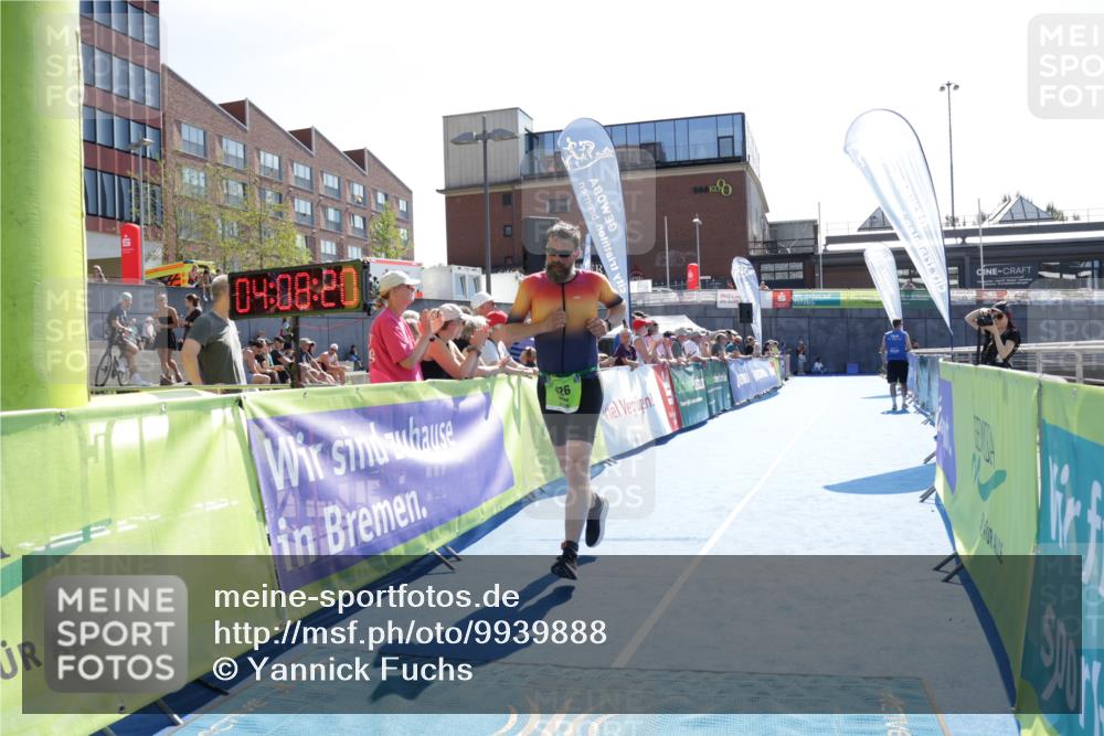 09.08.2026 - GEWOBA Citytriathlon Bremen Yannick Fuchs http://msf.ph/oto/9939888 09.08.2026 15:34:43 Ziel 426 meine-sportfotos.de