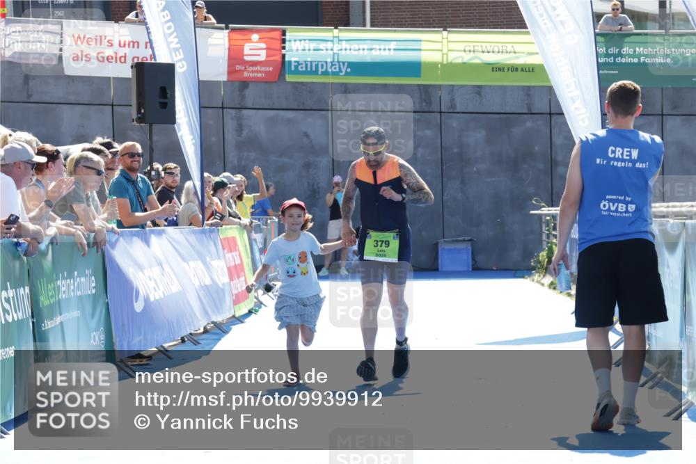 09.08.2026 - GEWOBA Citytriathlon Bremen Yannick Fuchs http://msf.ph/oto/9939912 09.08.2026 15:34:55 Ziel  meine-sportfotos.de