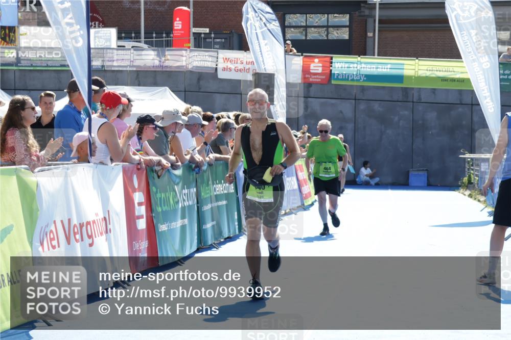 09.08.2026 - GEWOBA Citytriathlon Bremen Yannick Fuchs http://msf.ph/oto/9939952 09.08.2026 15:35:16 Ziel 440 meine-sportfotos.de