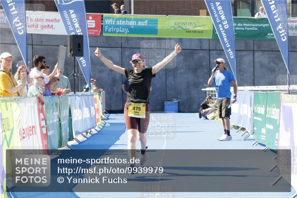 09.08.2026 - GEWOBA Citytriathlon Bremen Yannick Fuchs http://msf.ph/oto/9939979 09.08.2026 11:58:07 Ziel 475 meine-sportfotos.de