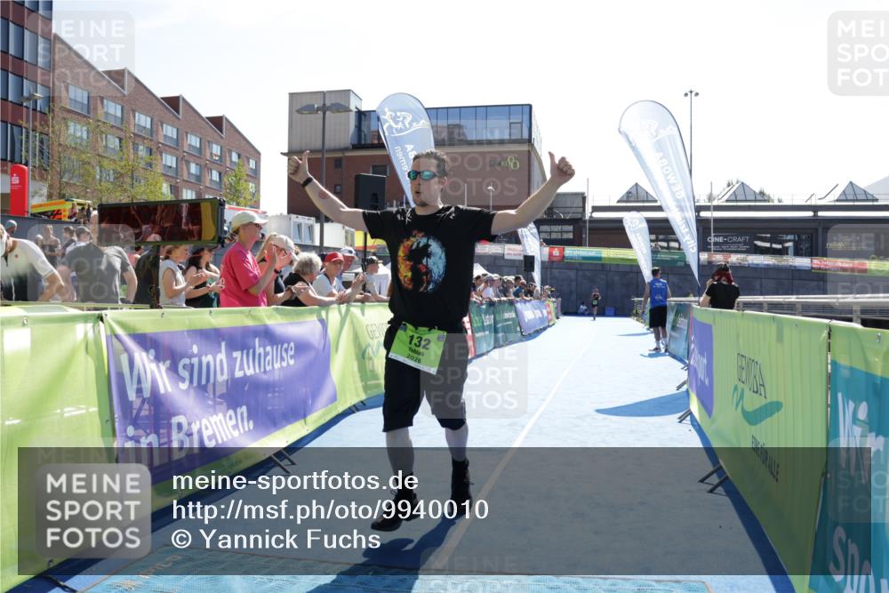 09.08.2026 - GEWOBA Citytriathlon Bremen Yannick Fuchs http://msf.ph/oto/9940010 09.08.2026 15:35:35 Ziel 132, 244 meine-sportfotos.de