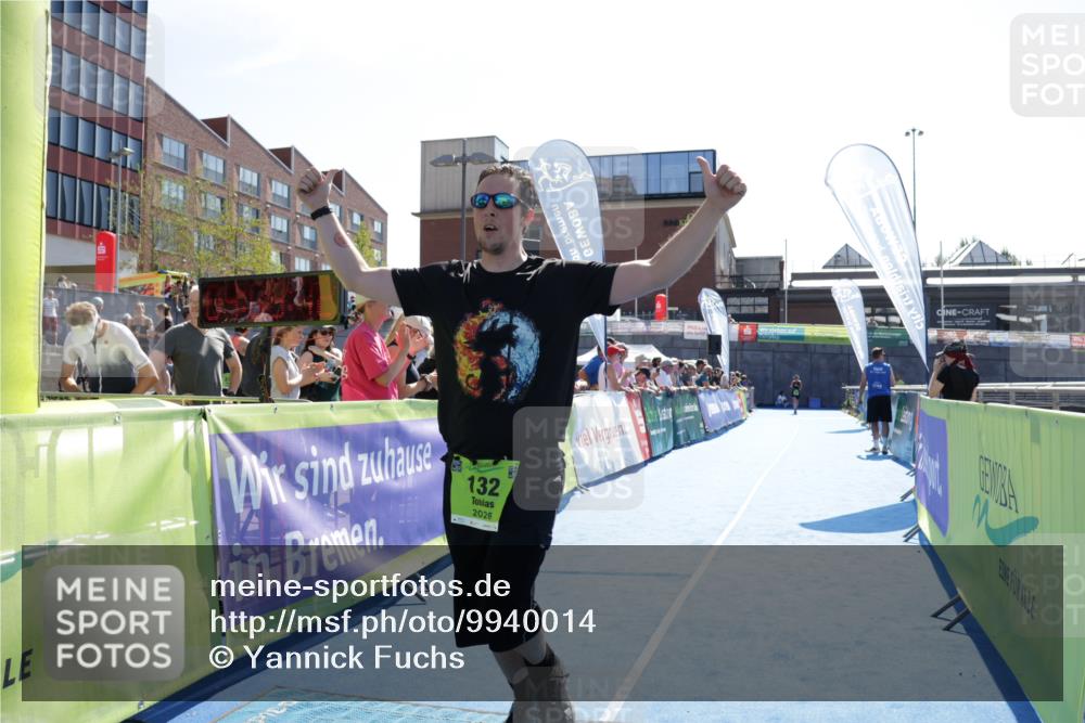 09.08.2026 - GEWOBA Citytriathlon Bremen Yannick Fuchs http://msf.ph/oto/9940014 09.08.2026 15:35:35 Ziel 132, 244 meine-sportfotos.de