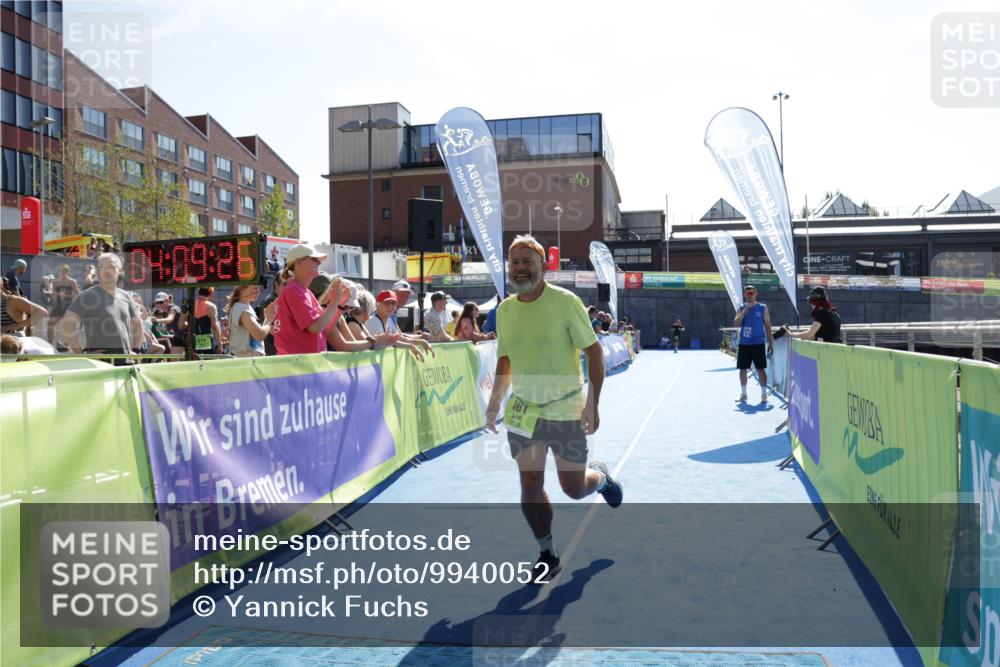 09.08.2026 - GEWOBA Citytriathlon Bremen Yannick Fuchs http://msf.ph/oto/9940052 09.08.2026 15:35:49 Ziel 461, 516 meine-sportfotos.de