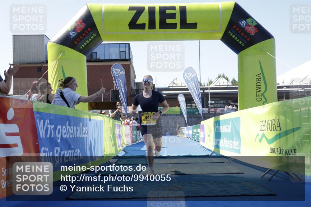 09.08.2026 - GEWOBA Citytriathlon Bremen Yannick Fuchs http://msf.ph/oto/9940055 09.08.2026 12:01:38 Ziel 441 meine-sportfotos.de