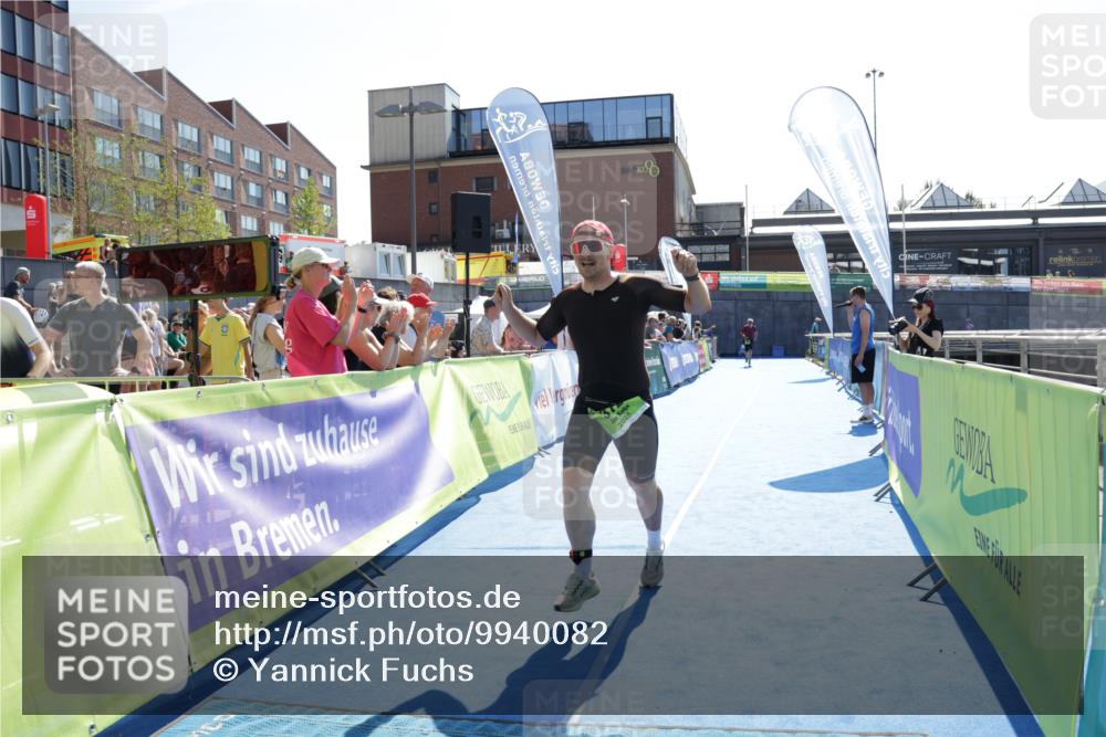 09.08.2026 - GEWOBA Citytriathlon Bremen Yannick Fuchs http://msf.ph/oto/9940082 09.08.2026 15:35:59 Ziel 372 meine-sportfotos.de