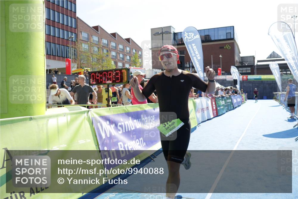 09.08.2026 - GEWOBA Citytriathlon Bremen Yannick Fuchs http://msf.ph/oto/9940088 09.08.2026 15:36:00 Ziel 372 meine-sportfotos.de