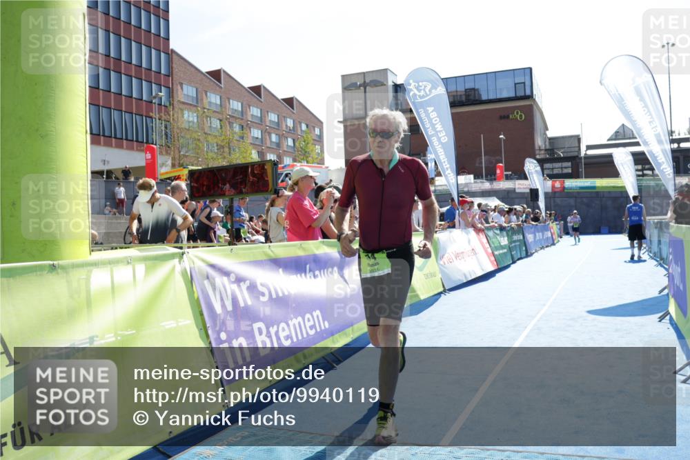 09.08.2026 - GEWOBA Citytriathlon Bremen Yannick Fuchs http://msf.ph/oto/9940119 09.08.2026 15:36:10 Ziel 474 meine-sportfotos.de