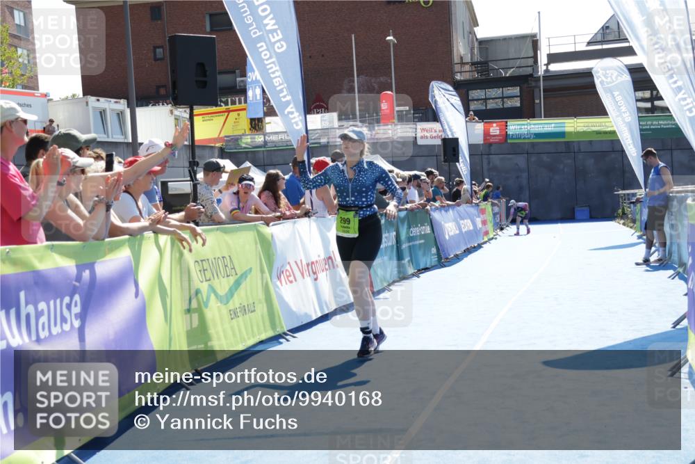 09.08.2026 - GEWOBA Citytriathlon Bremen Yannick Fuchs http://msf.ph/oto/9940168 09.08.2026 15:36:28 Ziel 299 meine-sportfotos.de