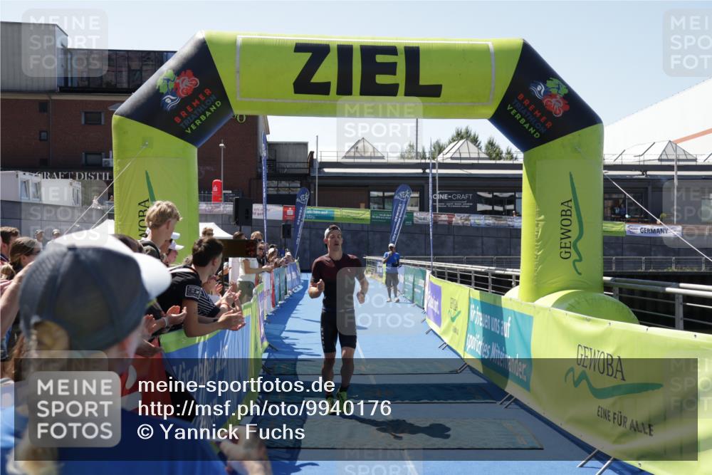 09.08.2026 - GEWOBA Citytriathlon Bremen Yannick Fuchs http://msf.ph/oto/9940176 09.08.2026 13:24:48 Ziel 699 meine-sportfotos.de