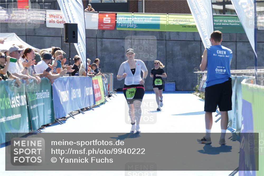 09.08.2026 - GEWOBA Citytriathlon Bremen Yannick Fuchs http://msf.ph/oto/9940222 09.08.2026 15:36:50 Ziel 303 meine-sportfotos.de