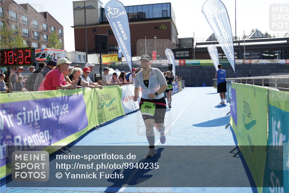 09.08.2026 - GEWOBA Citytriathlon Bremen Yannick Fuchs http://msf.ph/oto/9940235 09.08.2026 15:36:55 Ziel 266, 268 meine-sportfotos.de