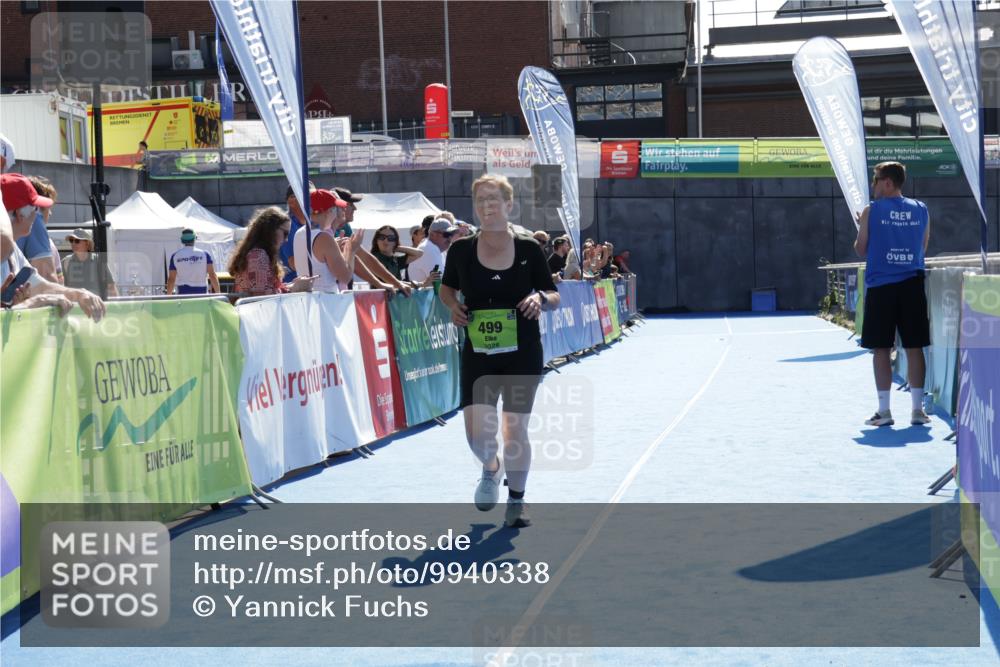 09.08.2026 - GEWOBA Citytriathlon Bremen Yannick Fuchs http://msf.ph/oto/9940338 09.08.2026 15:38:00 Ziel 499 meine-sportfotos.de
