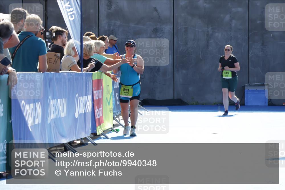 09.08.2026 - GEWOBA Citytriathlon Bremen Yannick Fuchs http://msf.ph/oto/9940348 09.08.2026 15:38:20 Ziel  meine-sportfotos.de