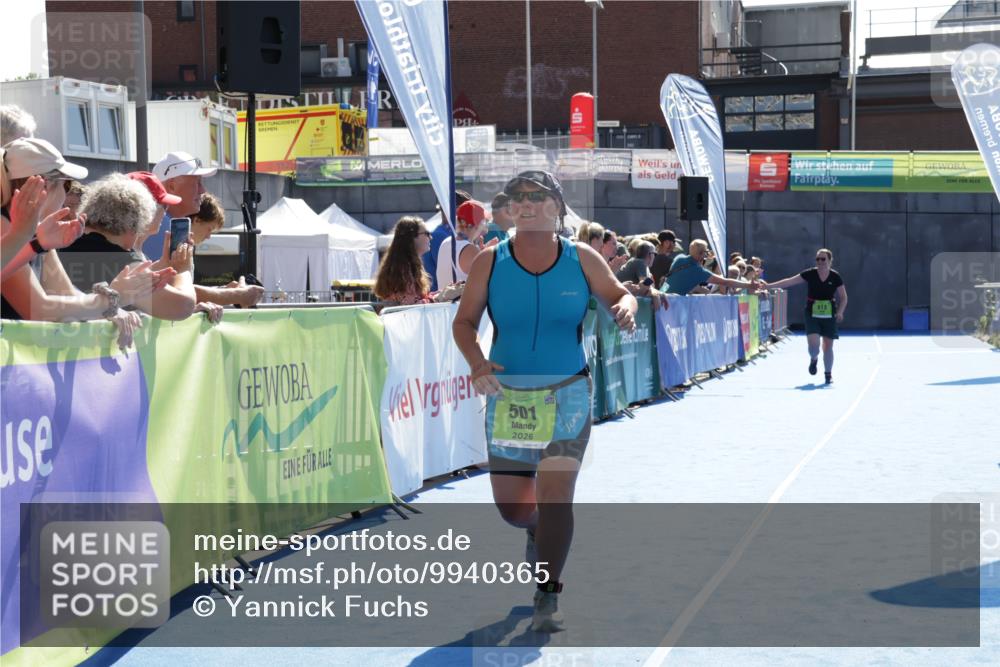 09.08.2026 - GEWOBA Citytriathlon Bremen Yannick Fuchs http://msf.ph/oto/9940365 09.08.2026 15:38:29 Ziel 501 meine-sportfotos.de