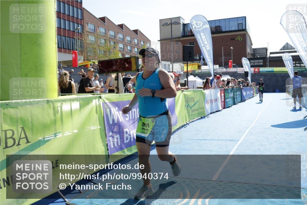 09.08.2026 - GEWOBA Citytriathlon Bremen Yannick Fuchs http://msf.ph/oto/9940374 09.08.2026 15:38:30 Ziel 501 meine-sportfotos.de