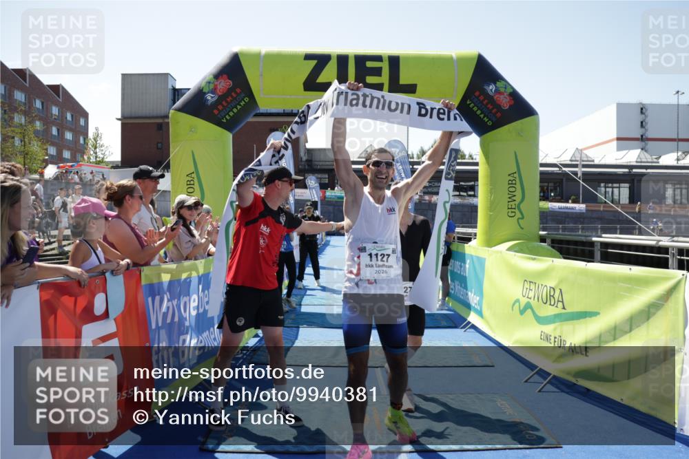 09.08.2026 - GEWOBA Citytriathlon Bremen Yannick Fuchs http://msf.ph/oto/9940381 09.08.2026 13:39:35 Ziel 1127 meine-sportfotos.de