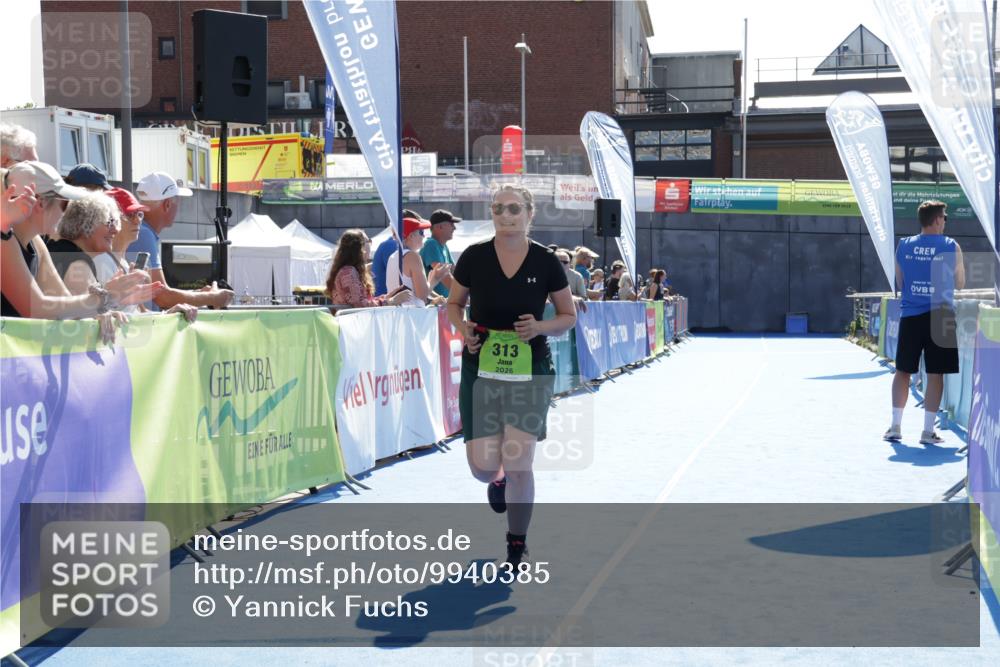 09.08.2026 - GEWOBA Citytriathlon Bremen Yannick Fuchs http://msf.ph/oto/9940385 09.08.2026 15:38:36 Ziel 313, 501 meine-sportfotos.de