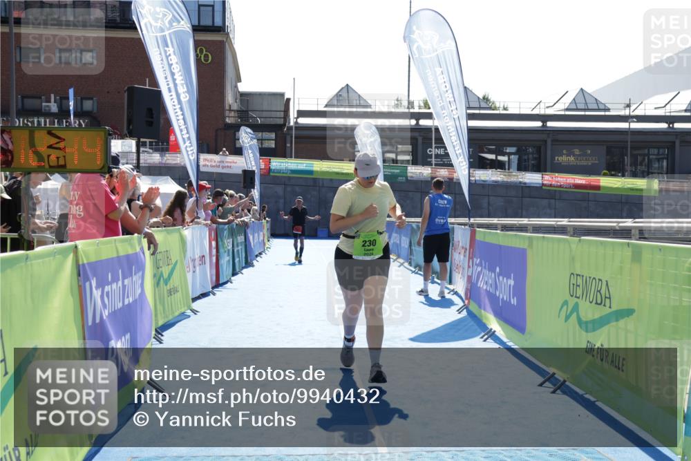 09.08.2026 - GEWOBA Citytriathlon Bremen Yannick Fuchs http://msf.ph/oto/9940432 09.08.2026 15:39:07 Ziel 230 meine-sportfotos.de