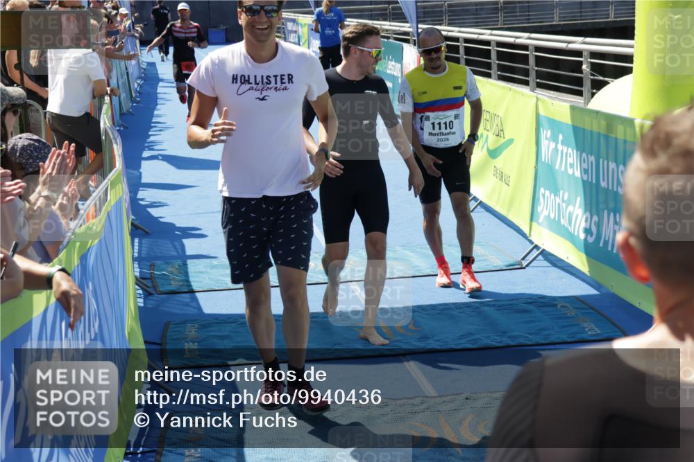 09.08.2026 - GEWOBA Citytriathlon Bremen Yannick Fuchs http://msf.ph/oto/9940436 09.08.2026 13:39:55 Ziel 757, 1110 meine-sportfotos.de
