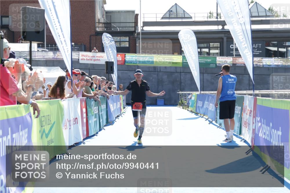 09.08.2026 - GEWOBA Citytriathlon Bremen Yannick Fuchs http://msf.ph/oto/9940441 09.08.2026 15:39:11 Ziel 230, 873 meine-sportfotos.de