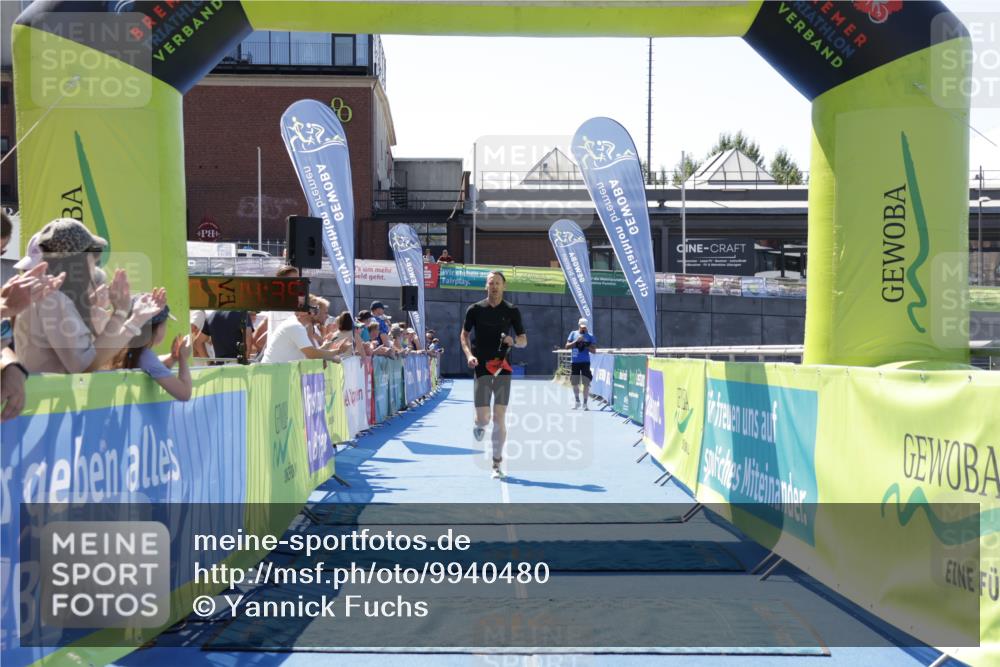 09.08.2026 - GEWOBA Citytriathlon Bremen Yannick Fuchs http://msf.ph/oto/9940480 09.08.2026 13:40:58 Ziel 803 meine-sportfotos.de