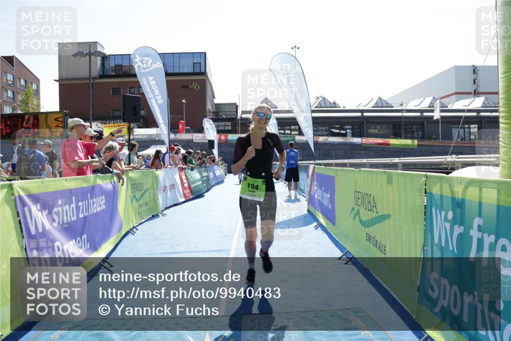 09.08.2026 - GEWOBA Citytriathlon Bremen Yannick Fuchs http://msf.ph/oto/9940483 09.08.2026 15:39:36 Ziel 194 meine-sportfotos.de