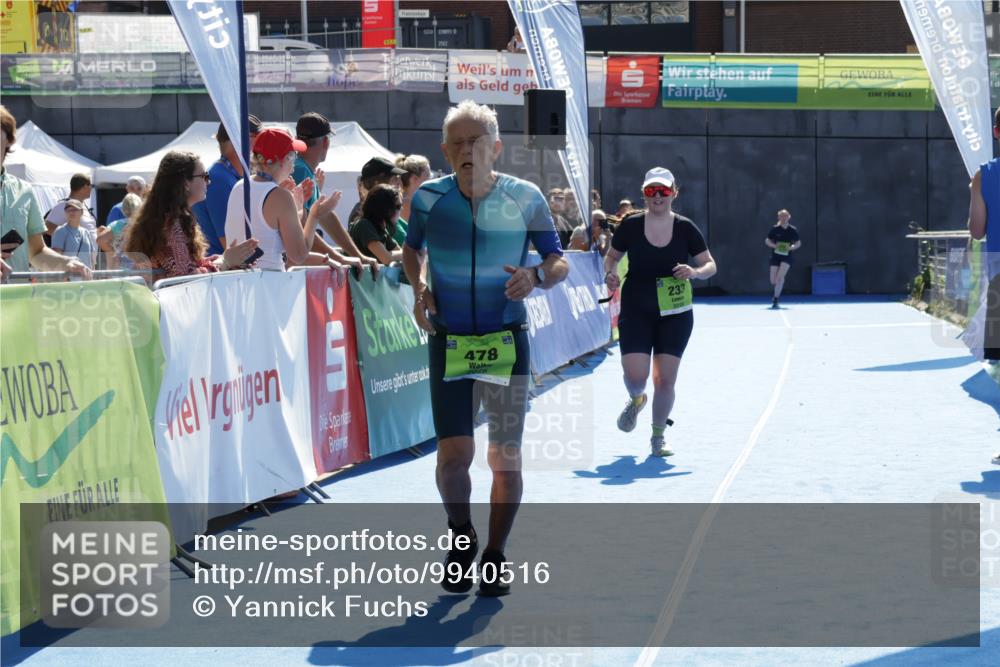 09.08.2026 - GEWOBA Citytriathlon Bremen Yannick Fuchs http://msf.ph/oto/9940516 09.08.2026 15:39:47 Ziel 233, 318, 478 meine-sportfotos.de