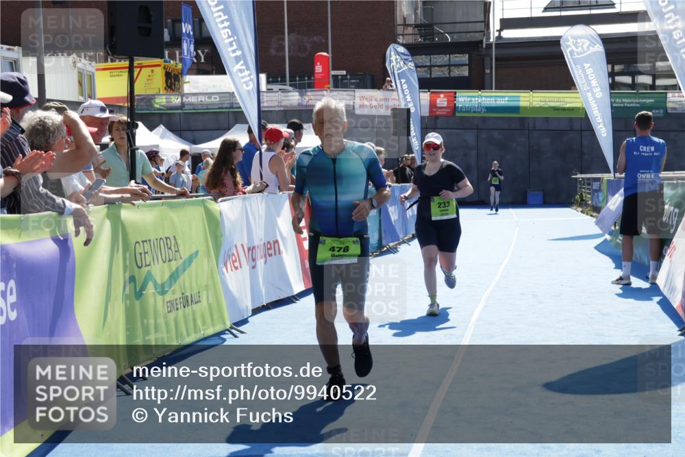 09.08.2026 - GEWOBA Citytriathlon Bremen Yannick Fuchs http://msf.ph/oto/9940522 09.08.2026 15:39:48 Ziel 233, 318, 478 meine-sportfotos.de