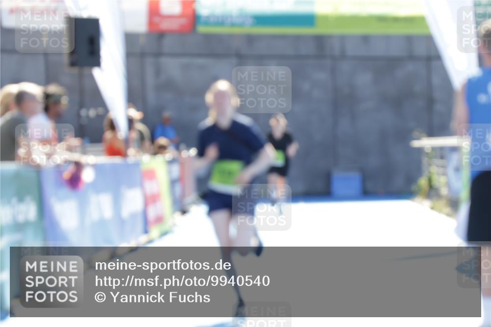 09.08.2026 - GEWOBA Citytriathlon Bremen Yannick Fuchs http://msf.ph/oto/9940540 09.08.2026 15:39:54 Ziel 219, 233, 478 meine-sportfotos.de