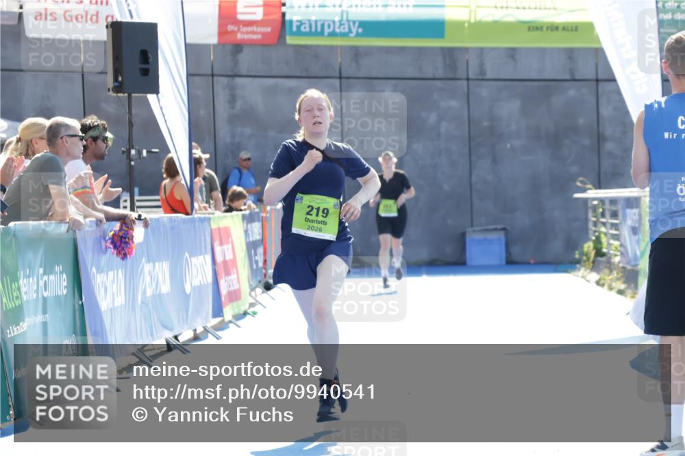 09.08.2026 - GEWOBA Citytriathlon Bremen Yannick Fuchs http://msf.ph/oto/9940541 09.08.2026 15:39:54 Ziel 219, 233, 478 meine-sportfotos.de