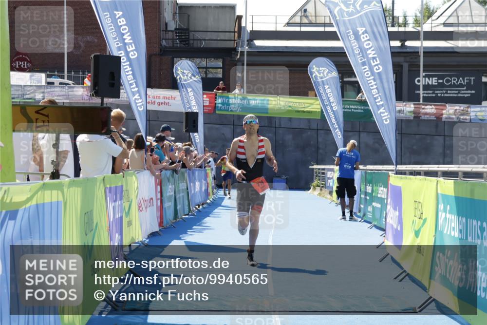 09.08.2026 - GEWOBA Citytriathlon Bremen Yannick Fuchs http://msf.ph/oto/9940565 09.08.2026 13:42:34 Ziel 776 meine-sportfotos.de