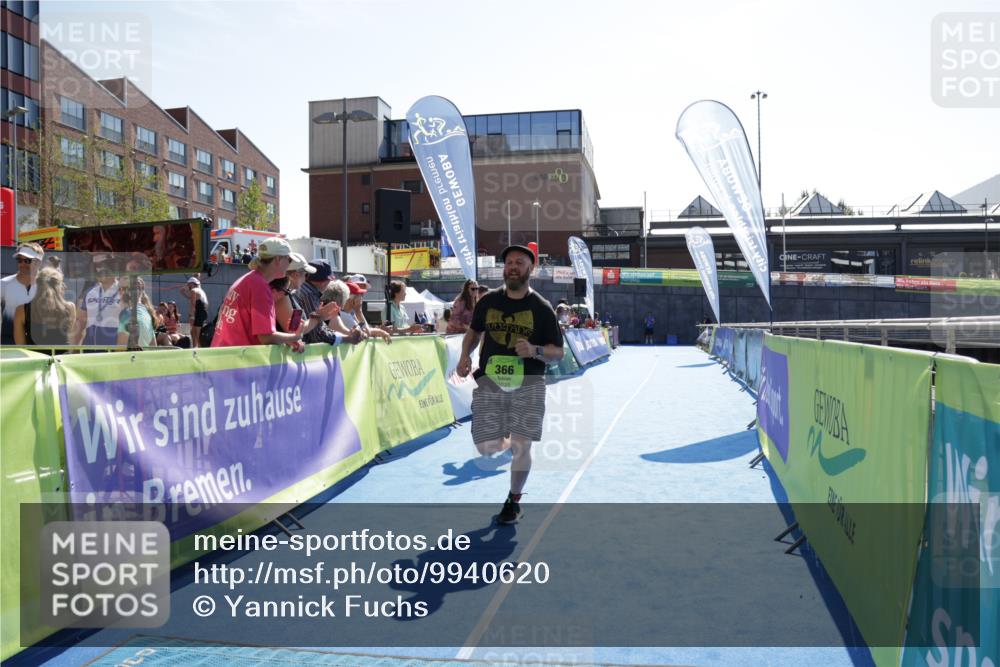 09.08.2026 - GEWOBA Citytriathlon Bremen Yannick Fuchs http://msf.ph/oto/9940620 09.08.2026 15:40:50 Ziel 198, 366 meine-sportfotos.de