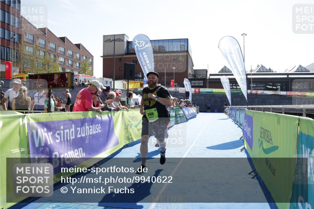 09.08.2026 - GEWOBA Citytriathlon Bremen Yannick Fuchs http://msf.ph/oto/9940622 09.08.2026 15:40:50 Ziel 198, 366 meine-sportfotos.de