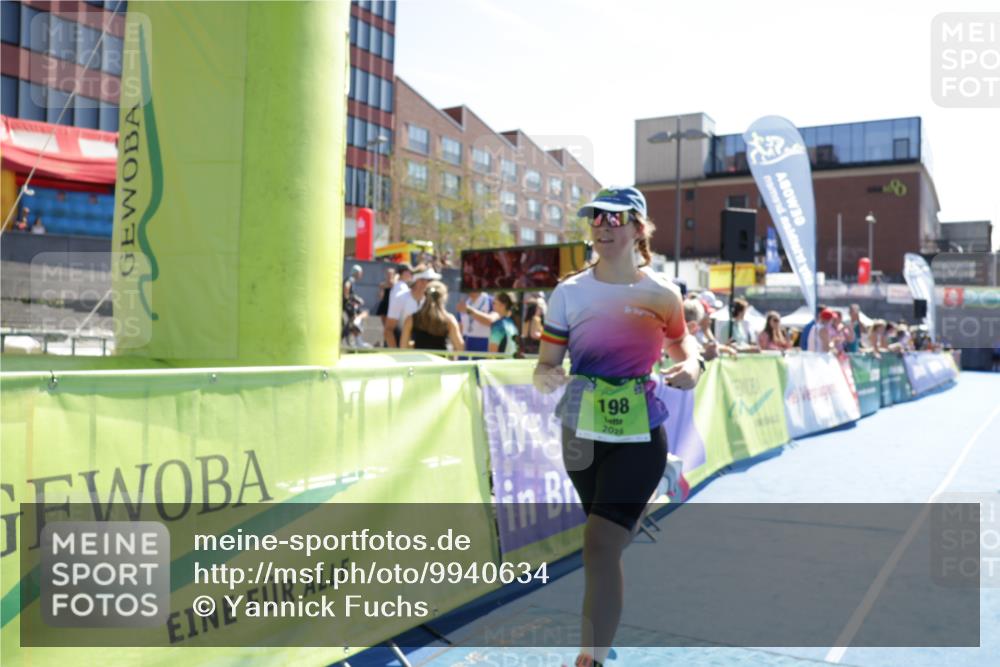 09.08.2026 - GEWOBA Citytriathlon Bremen Yannick Fuchs http://msf.ph/oto/9940634 09.08.2026 15:40:51 Ziel 198, 366 meine-sportfotos.de