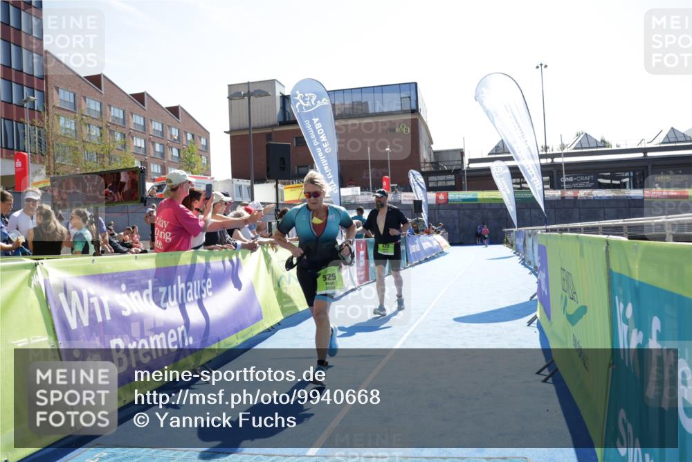 09.08.2026 - GEWOBA Citytriathlon Bremen Yannick Fuchs http://msf.ph/oto/9940668 09.08.2026 15:41:04 Ziel 422, 525 meine-sportfotos.de