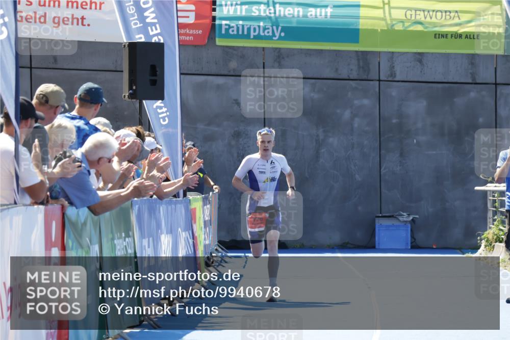 09.08.2026 - GEWOBA Citytriathlon Bremen Yannick Fuchs http://msf.ph/oto/9940678 09.08.2026 13:43:49 Ziel 770 meine-sportfotos.de
