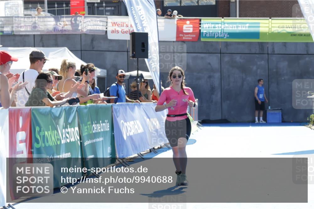 09.08.2026 - GEWOBA Citytriathlon Bremen Yannick Fuchs http://msf.ph/oto/9940688 09.08.2026 15:41:13 Ziel 267 meine-sportfotos.de