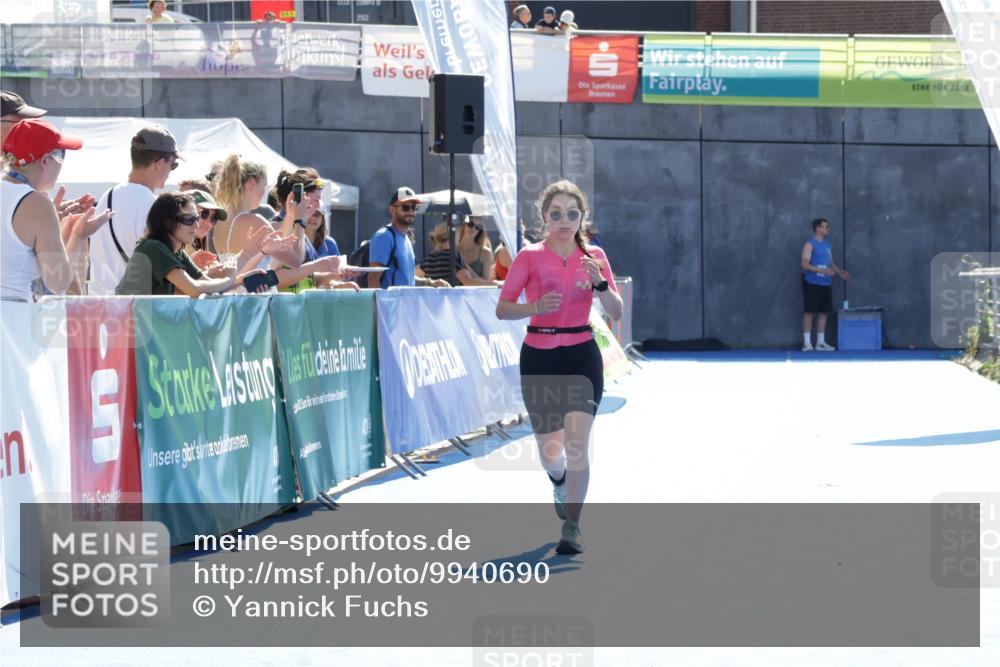 09.08.2026 - GEWOBA Citytriathlon Bremen Yannick Fuchs http://msf.ph/oto/9940690 09.08.2026 15:41:13 Ziel 267 meine-sportfotos.de