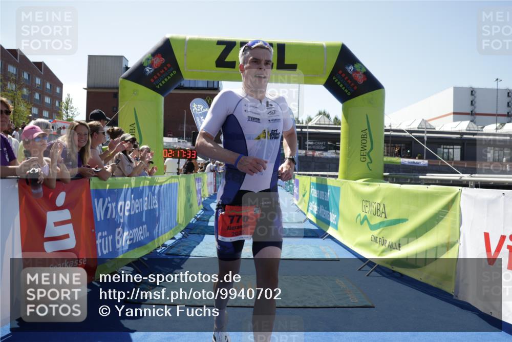 09.08.2026 - GEWOBA Citytriathlon Bremen Yannick Fuchs http://msf.ph/oto/9940702 09.08.2026 13:43:56 Ziel 770 meine-sportfotos.de
