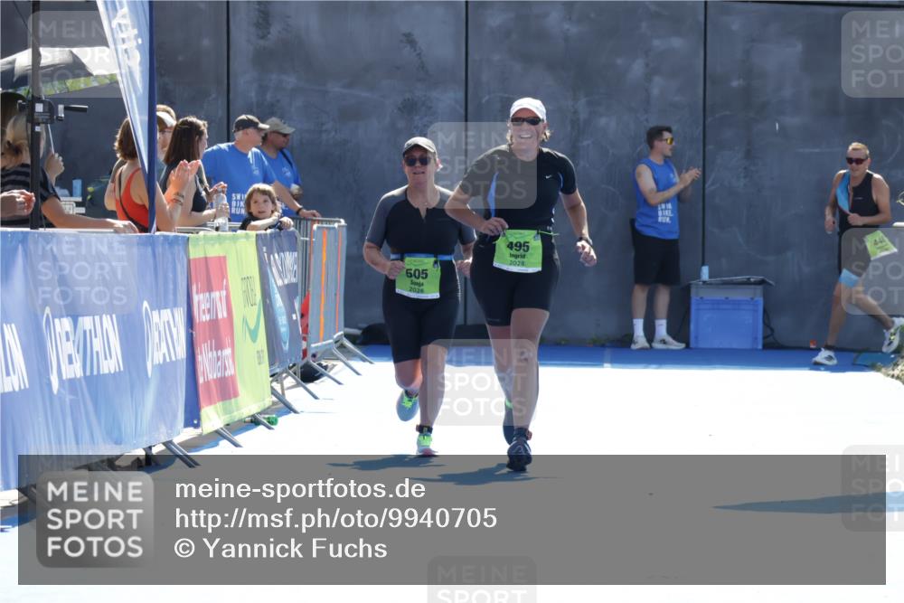 09.08.2026 - GEWOBA Citytriathlon Bremen Yannick Fuchs http://msf.ph/oto/9940705 09.08.2026 15:41:26 Ziel  meine-sportfotos.de